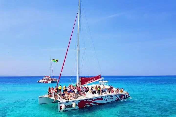 Catamaran Cruise, Snorkeling and Dunn's River Falls