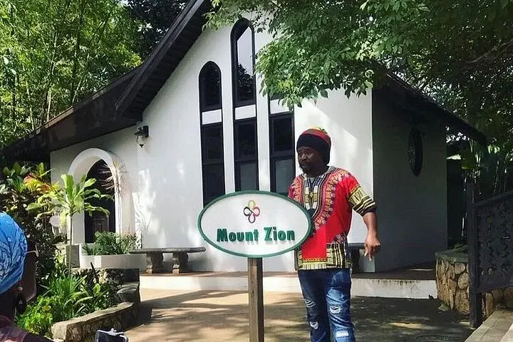 Bob Marley's Nine Mile Day-Trip with guided tour from Montego Bay