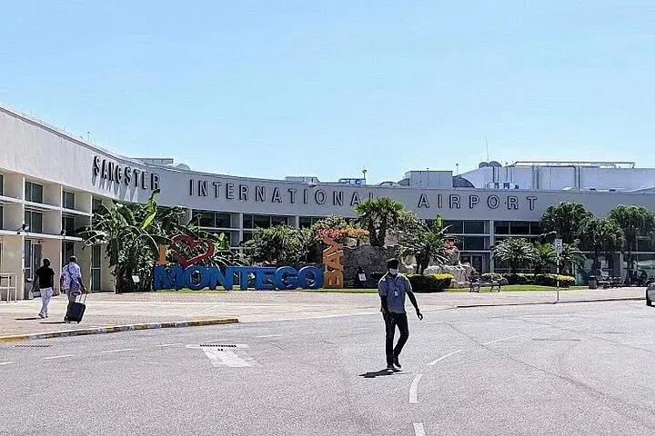 Airport Pickup and Drop-Off in Montego Bay only
