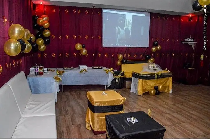 Sports bar Day or Nightlife Experience with Private Transfer