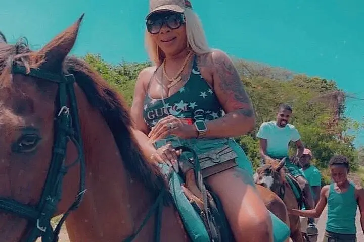 Dunn’s River Falls,Zip lining & horseback riding Combo tour from Montego Bay