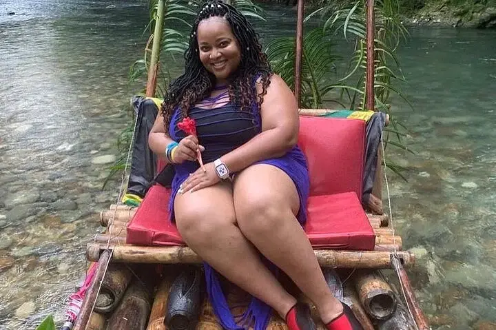 1 Hour River Bamboo Rafting and Limestone Foot Massage from Montego Bay